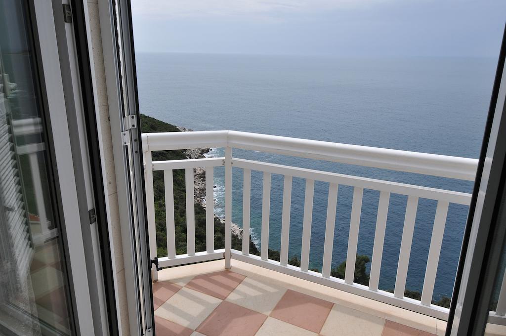 Apartments Bugenvila ซัฟทัท ภายนอก รูปภาพ